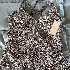 Women's Black Floral Top